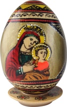 Mother&#x20;Mary&#x20;with&#x20;Baby&#x20;Jesus&#x20;Wooden&#x20;Egg&#x20;on&#x20;the&#x20;Stand