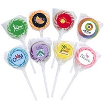Swirl Lollipops with Personalized Labels