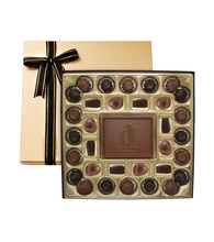 Gift Box with Custom Milk Chocolate Centerpiece (Construction)