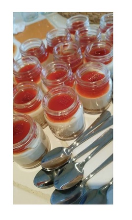 Sunshine Mason Co. Mini Mason Jar Vintage Farmhouse Shot Glasses with Metal Lid 2 Ounces, 6 Pieces