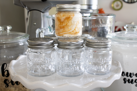 Sunshine Mason Co. Mini Mason Jar Vintage Farmhouse Shot Glasses with Metal Lid 2 Ounces, 6 Pieces