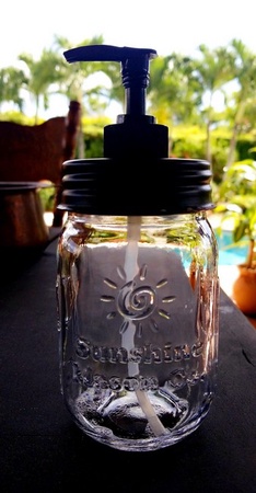 Sunshine Mason Co. Clear Mason Jar with Black Soap Dispenser Lid
