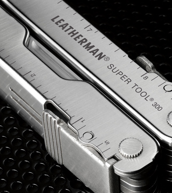 Leatherman &reg Super Tool &reg 300