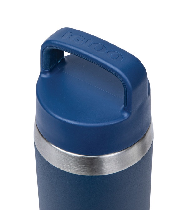 Igloo® 24 oz. Vacuum Insulated Bottle