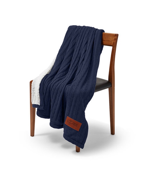 Leeman Cable Knit Sherpa Throw