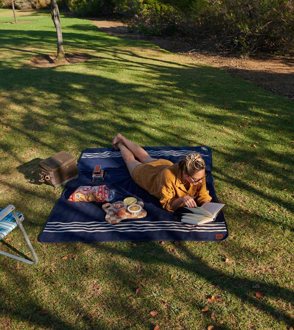 Slowtide® Camp Blanket - Embroidered