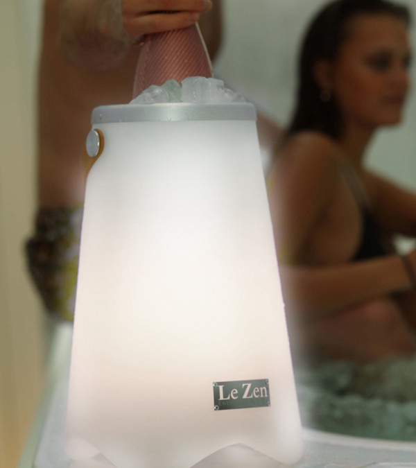 Le Zen Cooler & Wireless Speaker With Led Mood Light