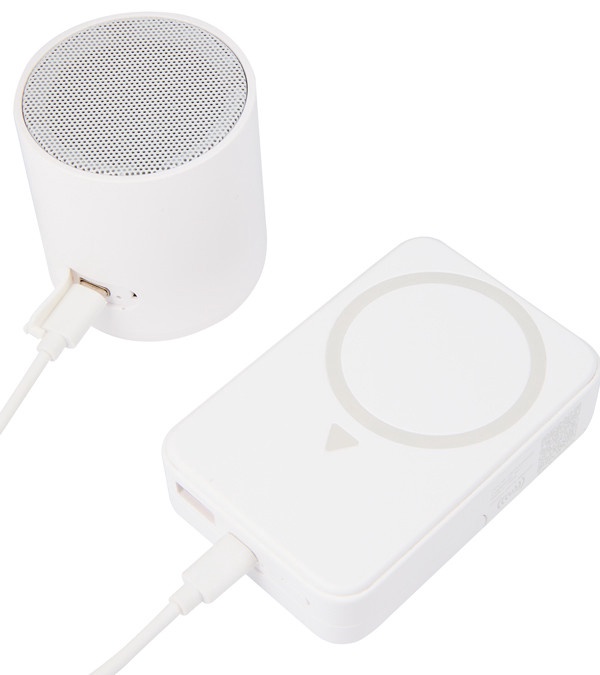 Quik Stand 10,000 mAh MagClick&trade; Wireless Power Bank