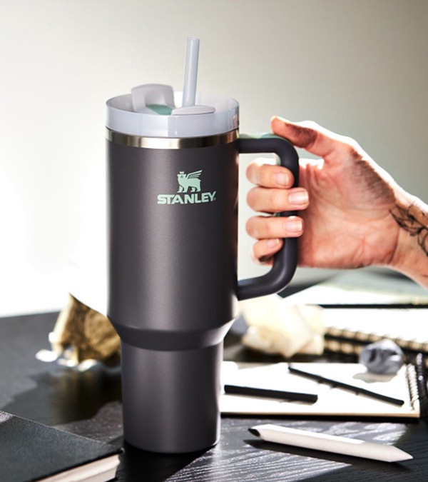 Stanley Quencher H2.O FlowState Tumbler 40 oz. - Screen Print